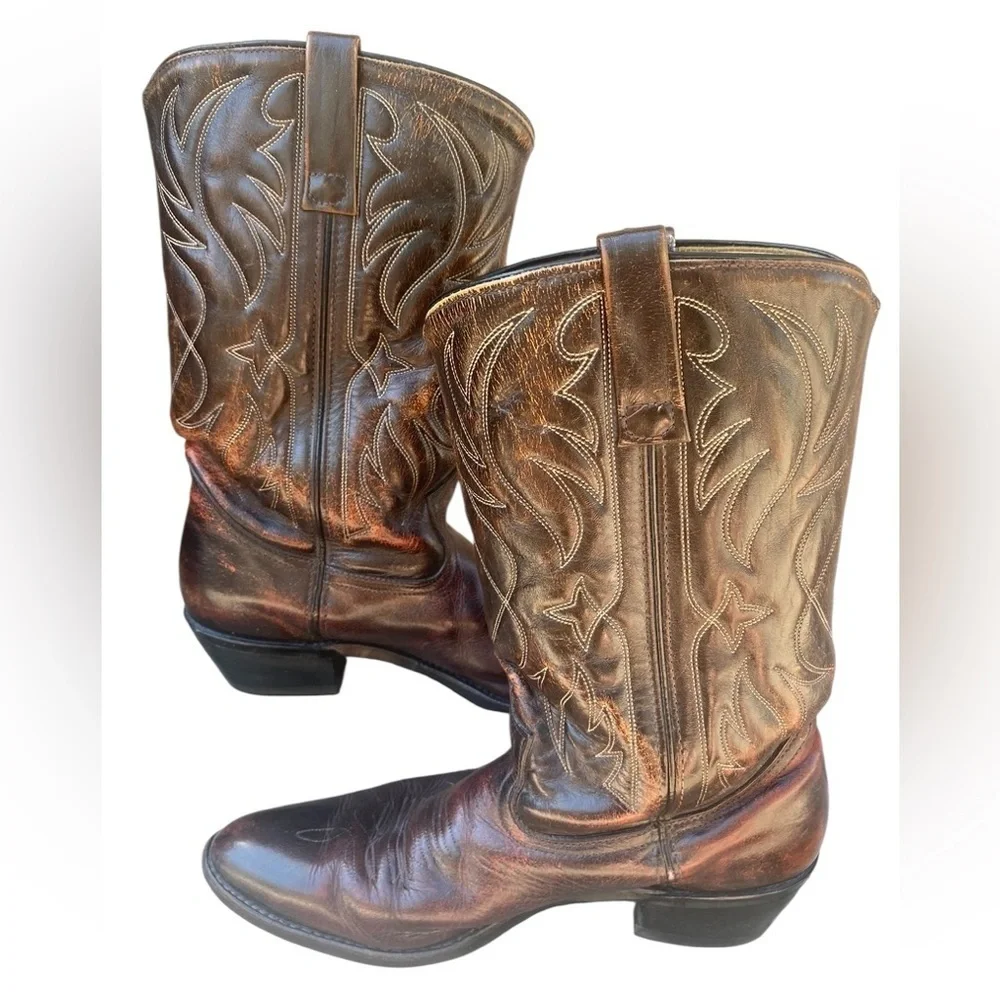 Vintage men’s ACME western boots SZ 11 B ( Narrow)